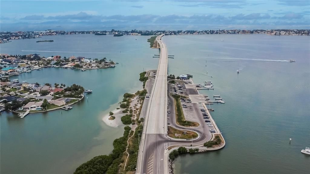 待售: $220,000 (2 贝兹, 2 浴室, 1300 平方英尺)