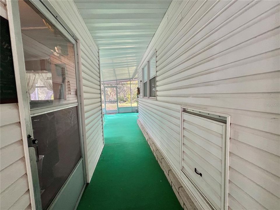 For Sale: $186,328 (2 beds, 2 baths, 1452 Square Feet)