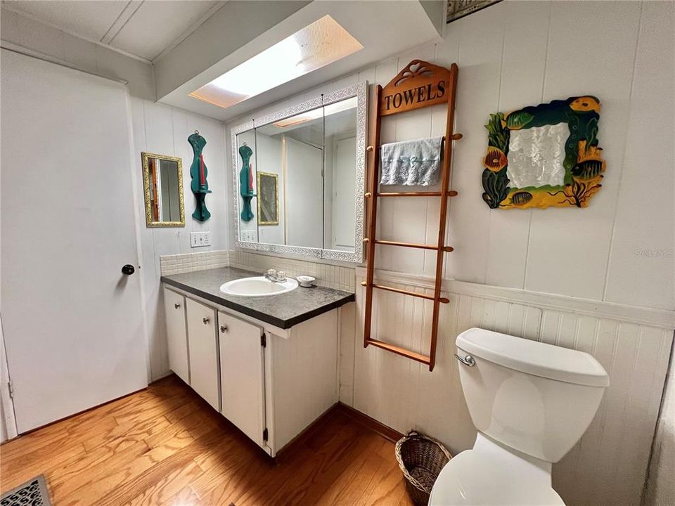 For Sale: $186,328 (2 beds, 2 baths, 1452 Square Feet)