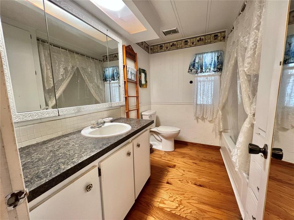 For Sale: $186,328 (2 beds, 2 baths, 1452 Square Feet)