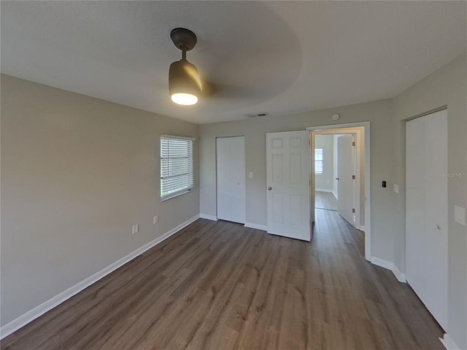 Active With Contract: $1,979 (3 beds, 2 baths, 1350 Square Feet)