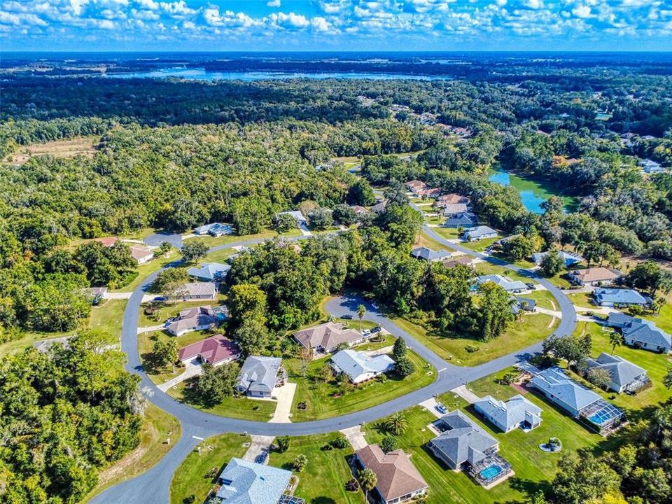 For Sale: $274,900 (3 beds, 2 baths, 1462 Square Feet)