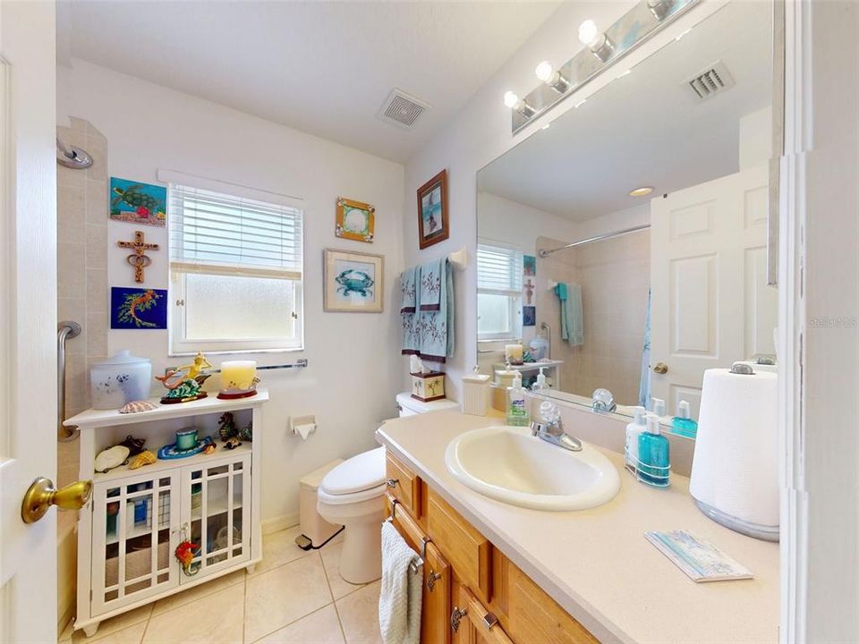 For Sale: $274,900 (3 beds, 2 baths, 1462 Square Feet)