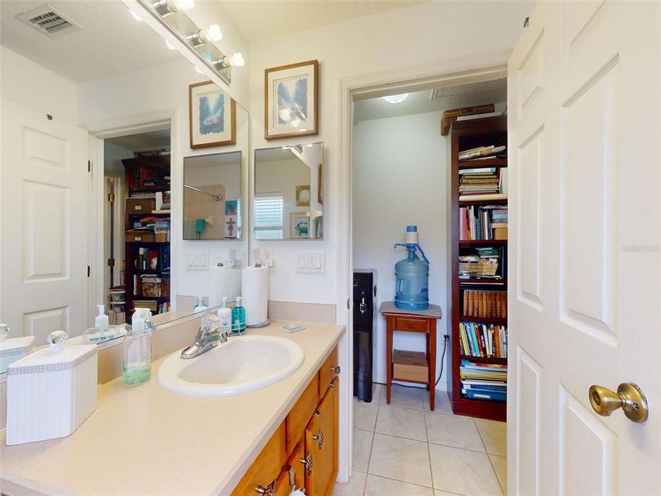 For Sale: $274,900 (3 beds, 2 baths, 1462 Square Feet)