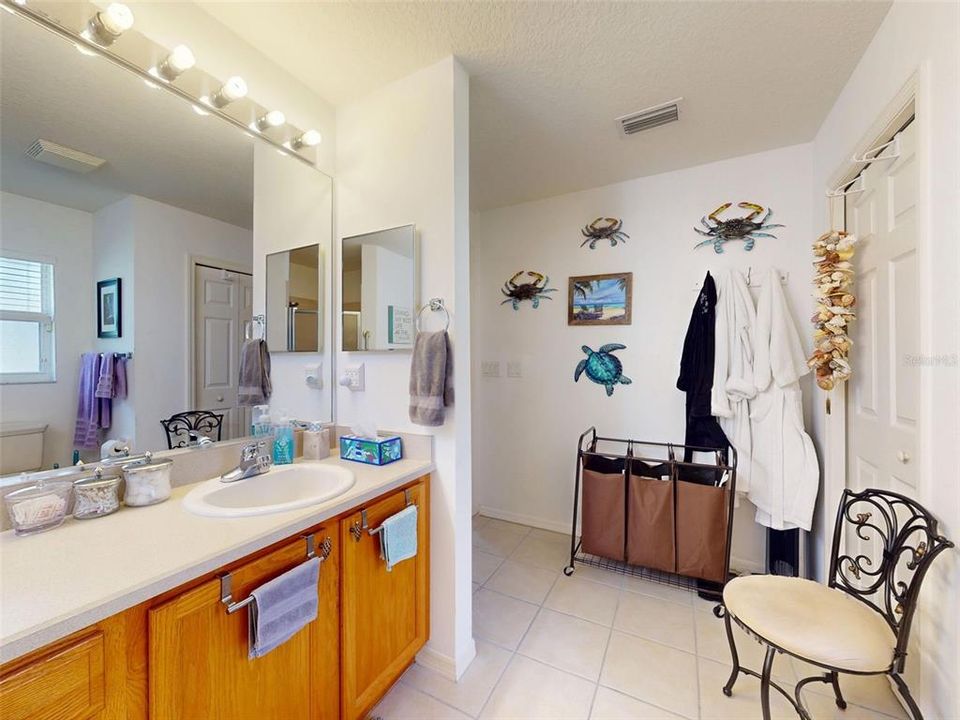 For Sale: $274,900 (3 beds, 2 baths, 1462 Square Feet)