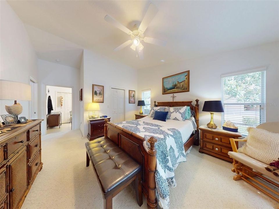 For Sale: $274,900 (3 beds, 2 baths, 1462 Square Feet)