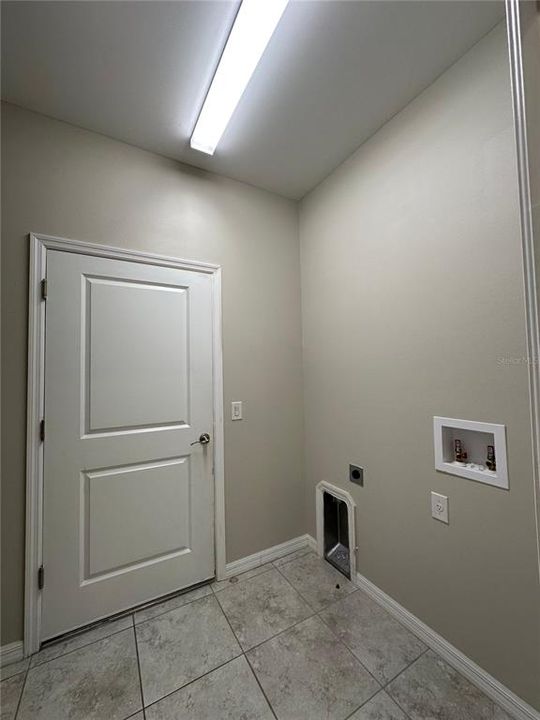 For Rent: $1,795 (3 beds, 2 baths, 1574 Square Feet)