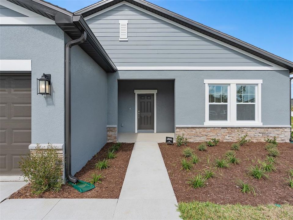 待售: $470,000 (4 贝兹, 3 浴室, 2211 平方英尺)