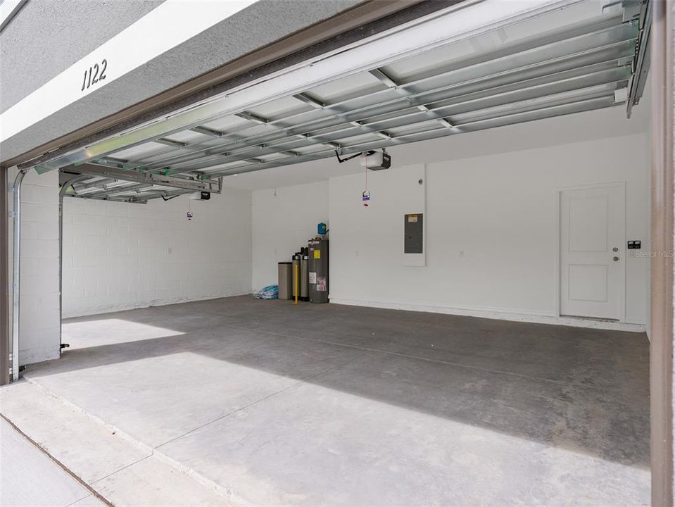 待售: $470,000 (4 贝兹, 3 浴室, 2211 平方英尺)