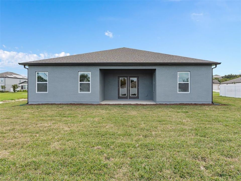 待售: $470,000 (4 贝兹, 3 浴室, 2211 平方英尺)