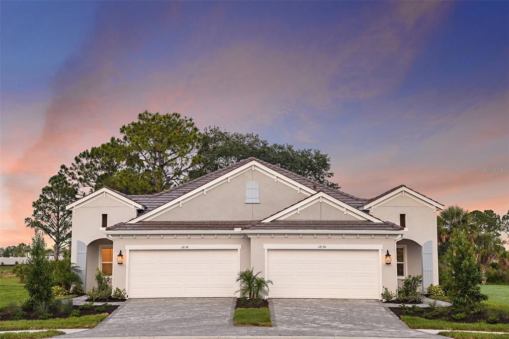 Active With Contract: $439,990 (2 beds, 2 baths, 1433 Square Feet)