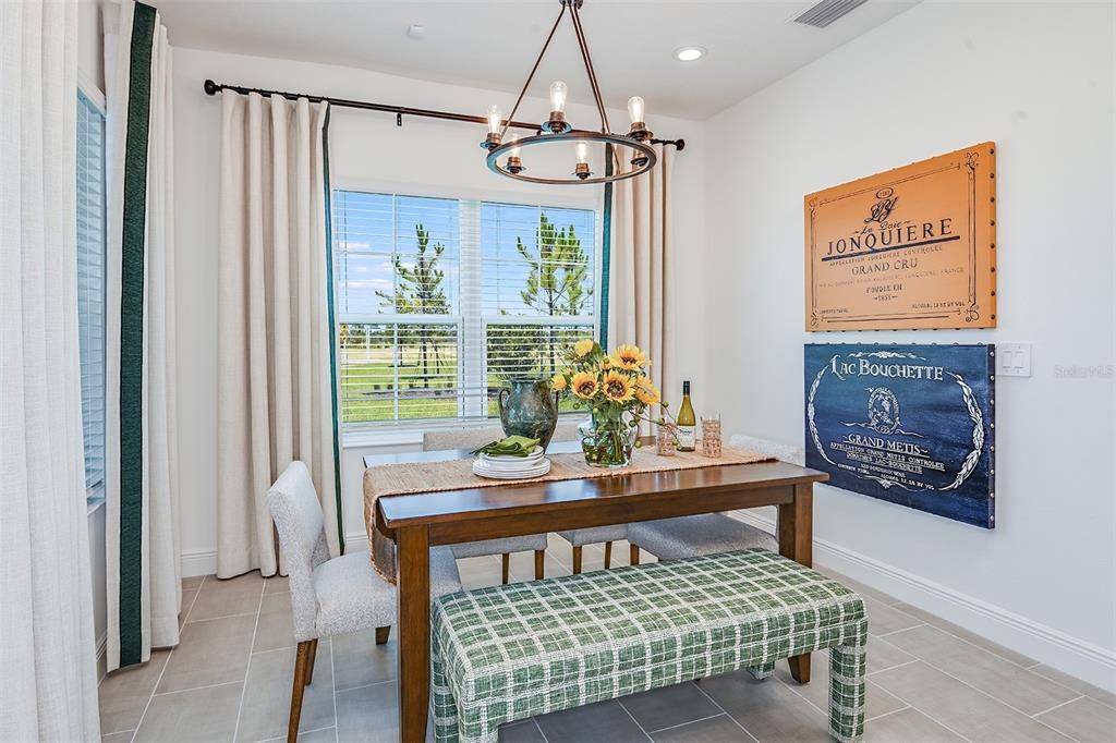 Active With Contract: $439,990 (2 beds, 2 baths, 1433 Square Feet)