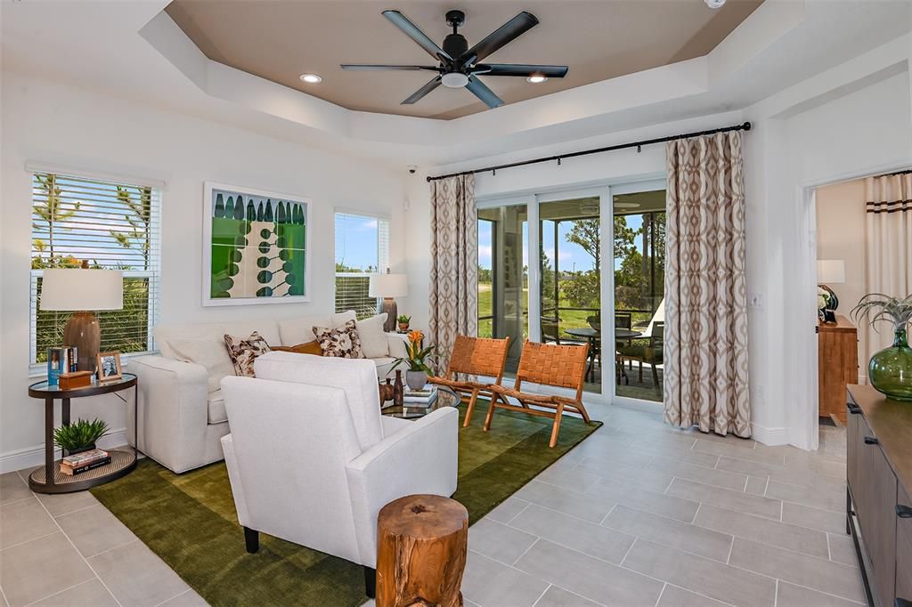 Active With Contract: $439,990 (2 beds, 2 baths, 1433 Square Feet)