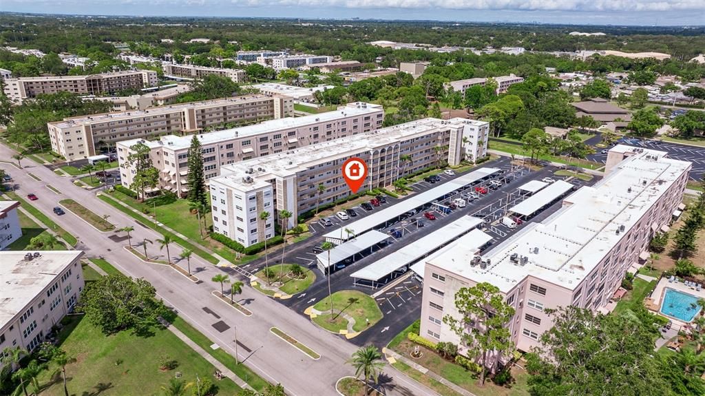 待售: $119,000 (1 贝兹, 1 浴室, 870 平方英尺)