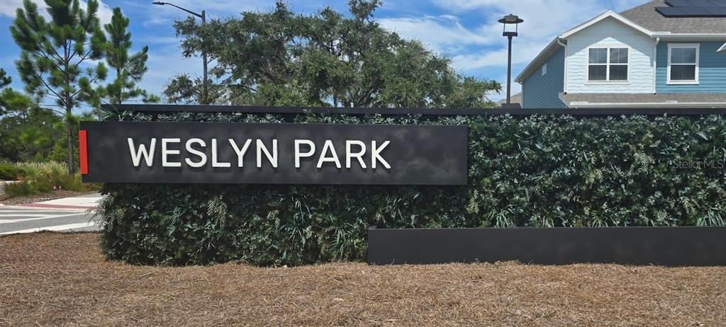 For Sale: $499,990 (4 beds, 2 baths, 2009 Square Feet)