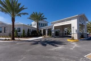 For Sale: $259,700 (2 beds, 2 baths, 1405 Square Feet)