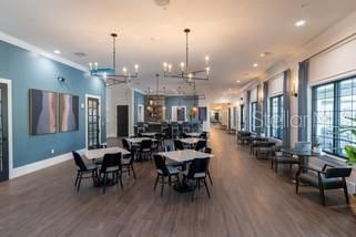 For Sale: $259,700 (2 beds, 2 baths, 1405 Square Feet)