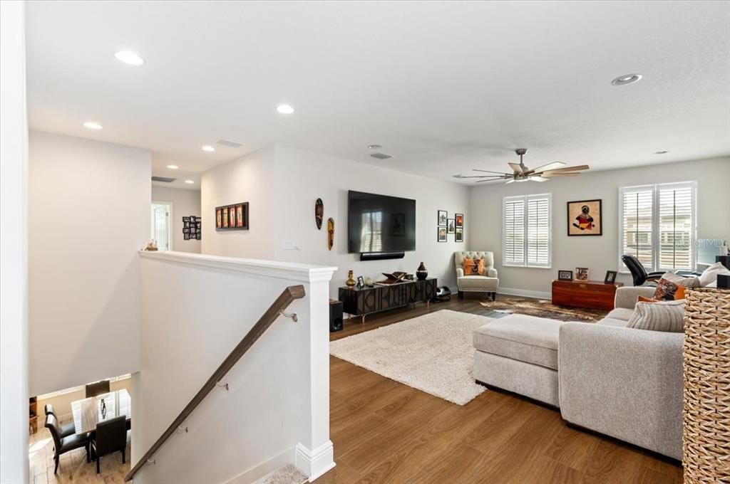 For Rent: $5,500 (5 beds, 3 baths, 3381 Square Feet)