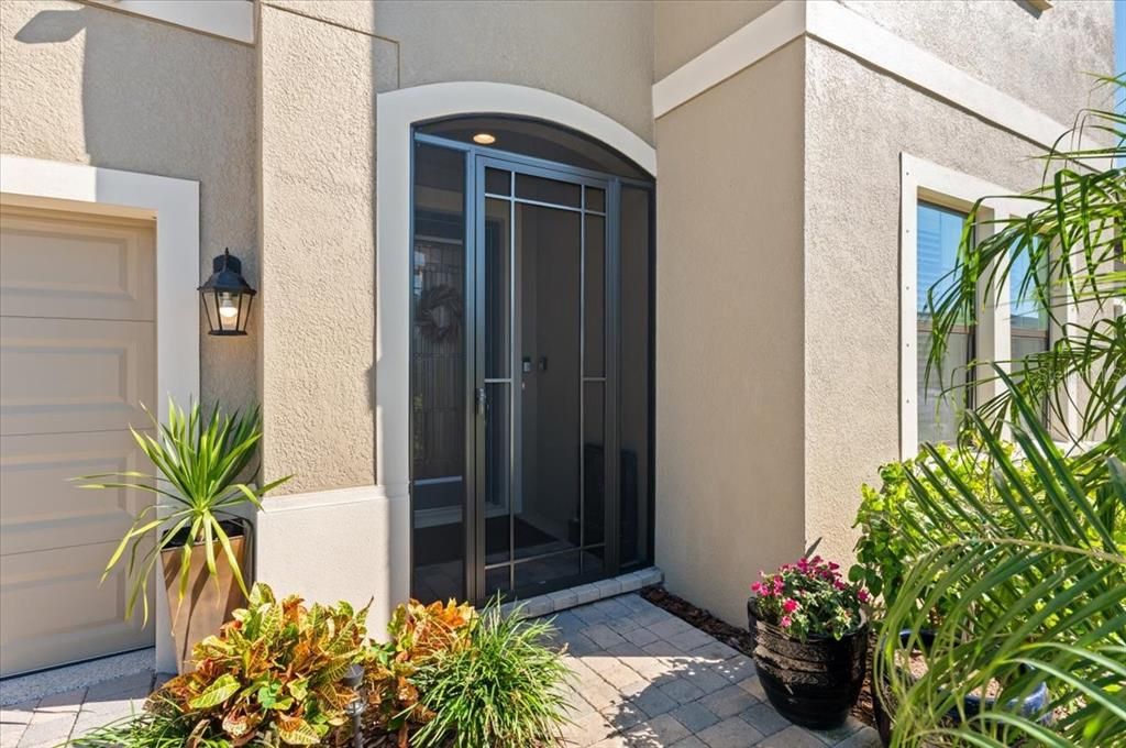 For Rent: $5,500 (5 beds, 3 baths, 3381 Square Feet)