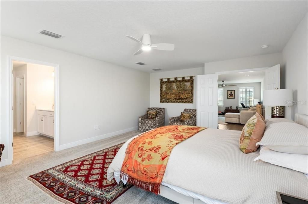 For Rent: $5,500 (5 beds, 3 baths, 3381 Square Feet)