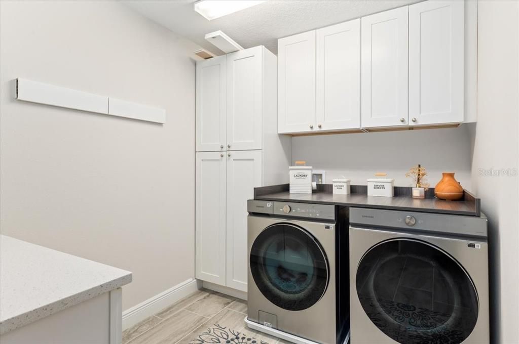 For Rent: $5,500 (5 beds, 3 baths, 3381 Square Feet)