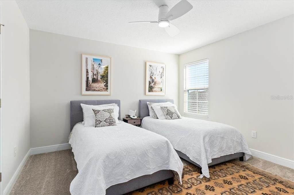 For Rent: $5,500 (5 beds, 3 baths, 3381 Square Feet)