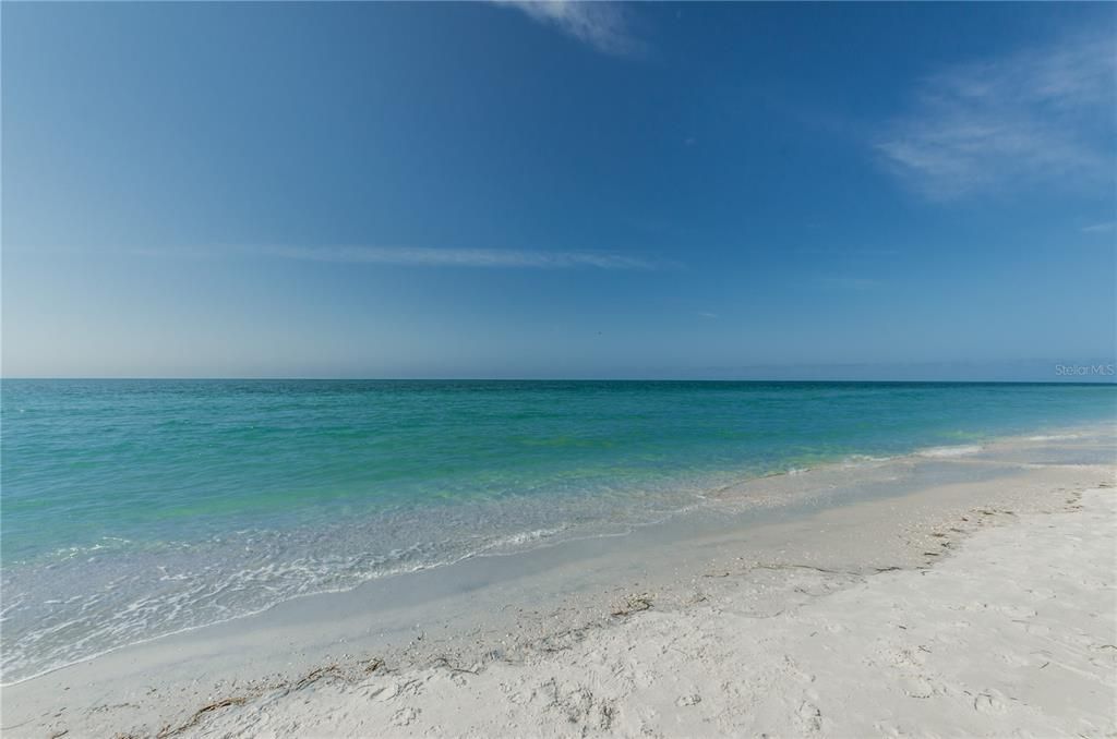 На продажу: $119,000 (2 спален, 1 ванн, 1114 Квадратных фут)