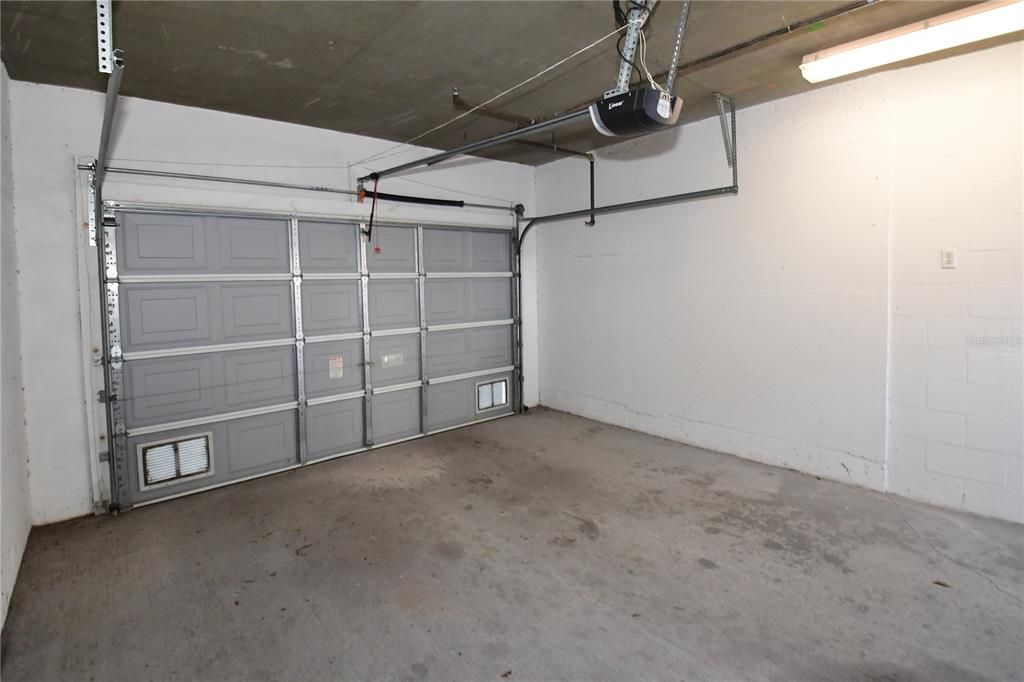 En Venta: $365,000 (2 camas, 2 baños, 1215 Pies cuadrados)