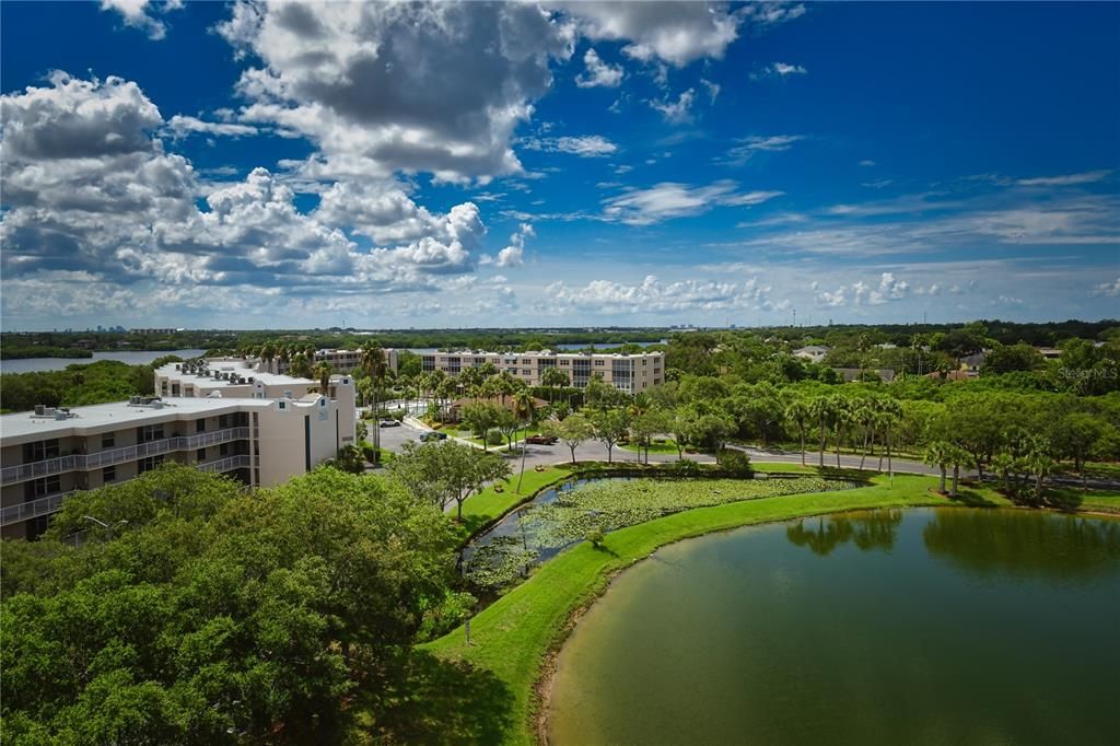 En Venta: $365,000 (2 camas, 2 baños, 1215 Pies cuadrados)