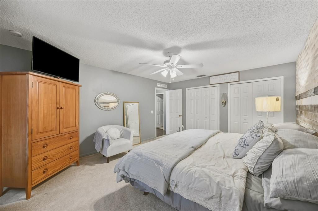 Под контрактом: $479,000 (5 спален, 2 ванн, 2882 Квадратных фут)