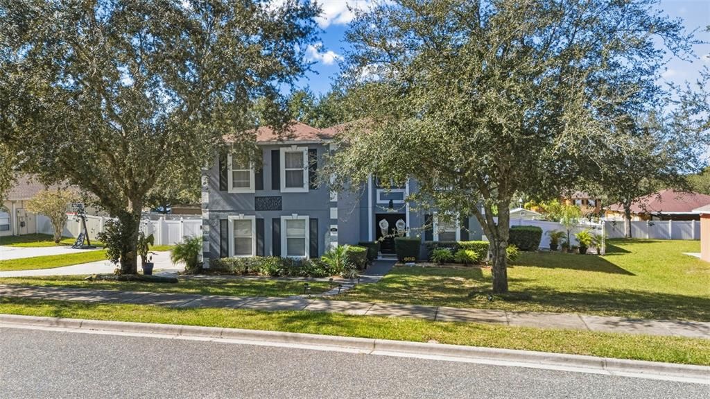 Под контрактом: $479,000 (5 спален, 2 ванн, 2882 Квадратных фут)