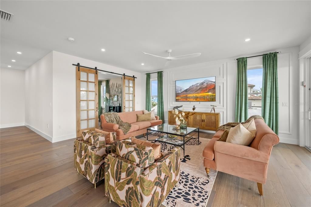 На продажу: $6,250,000 (4 спален, 4 ванн, 3574 Квадратных фут)