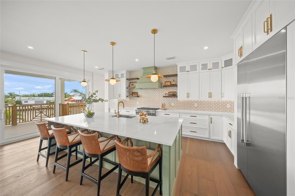 На продажу: $6,250,000 (4 спален, 4 ванн, 3574 Квадратных фут)