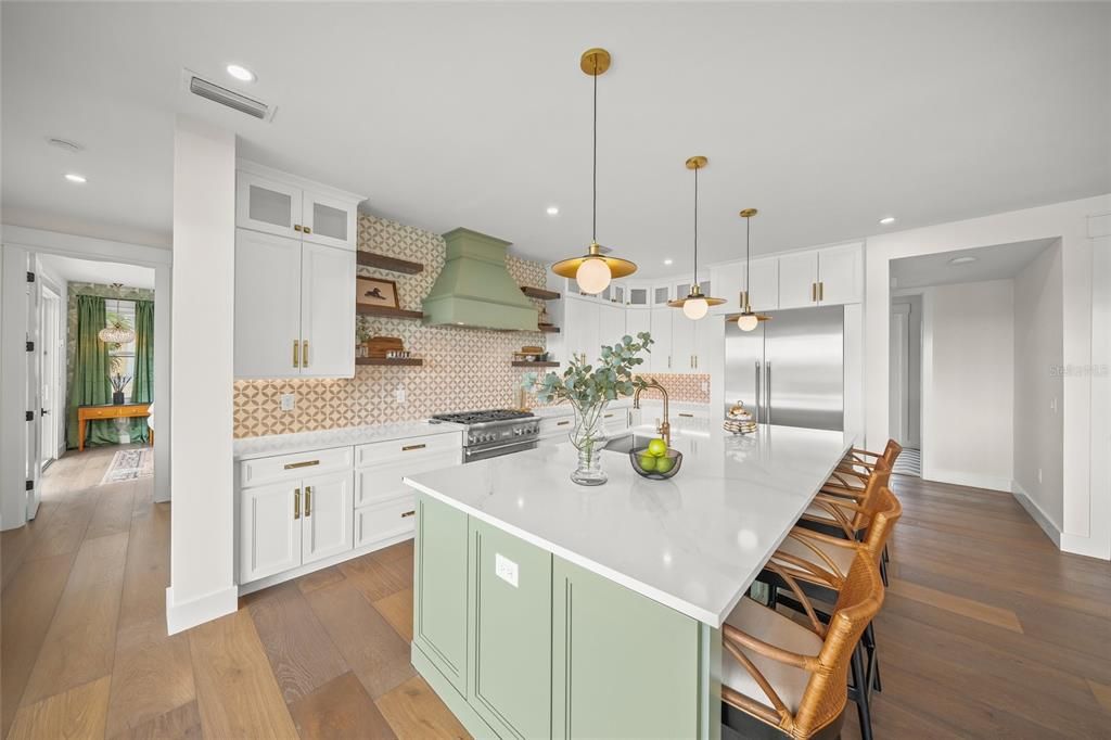 На продажу: $6,250,000 (4 спален, 4 ванн, 3574 Квадратных фут)