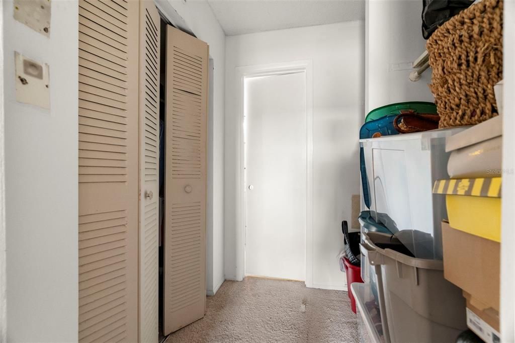 For Sale: $64,000 (1 beds, 1 baths, 700 Square Feet)