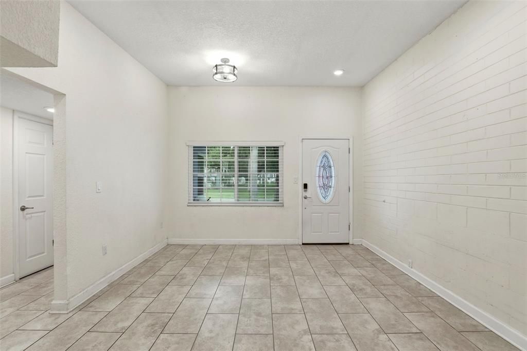 En Venta: $475,000 (3 camas, 2 baños, 1724 Pies cuadrados)