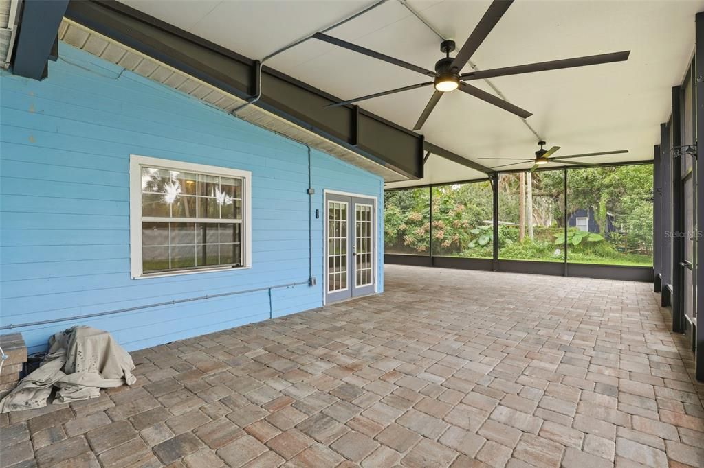 En Venta: $475,000 (3 camas, 2 baños, 1724 Pies cuadrados)