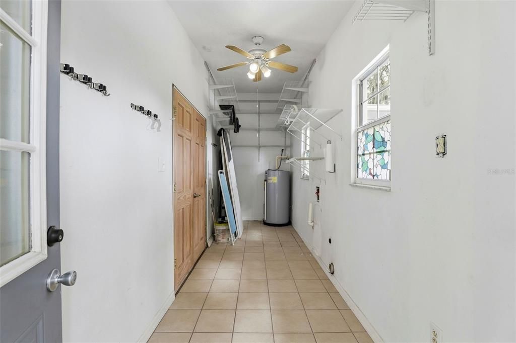 En Venta: $475,000 (3 camas, 2 baños, 1724 Pies cuadrados)