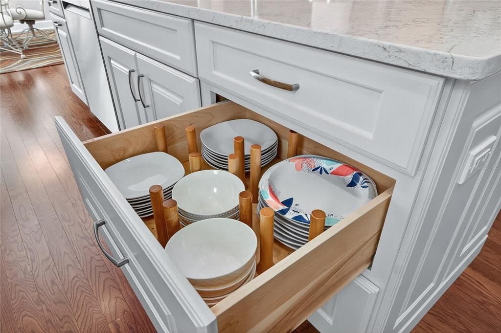 Active With Contract: $1,250,000 (4 beds, 3 baths, 3012 Square Feet)