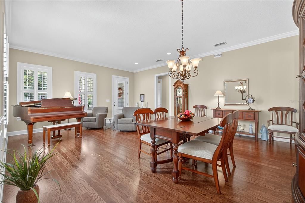 Active With Contract: $1,250,000 (4 beds, 3 baths, 3012 Square Feet)