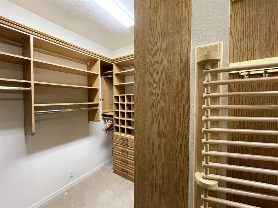 На продажу: $429,000 (3 спален, 2 ванн, 2430 Квадратных фут)