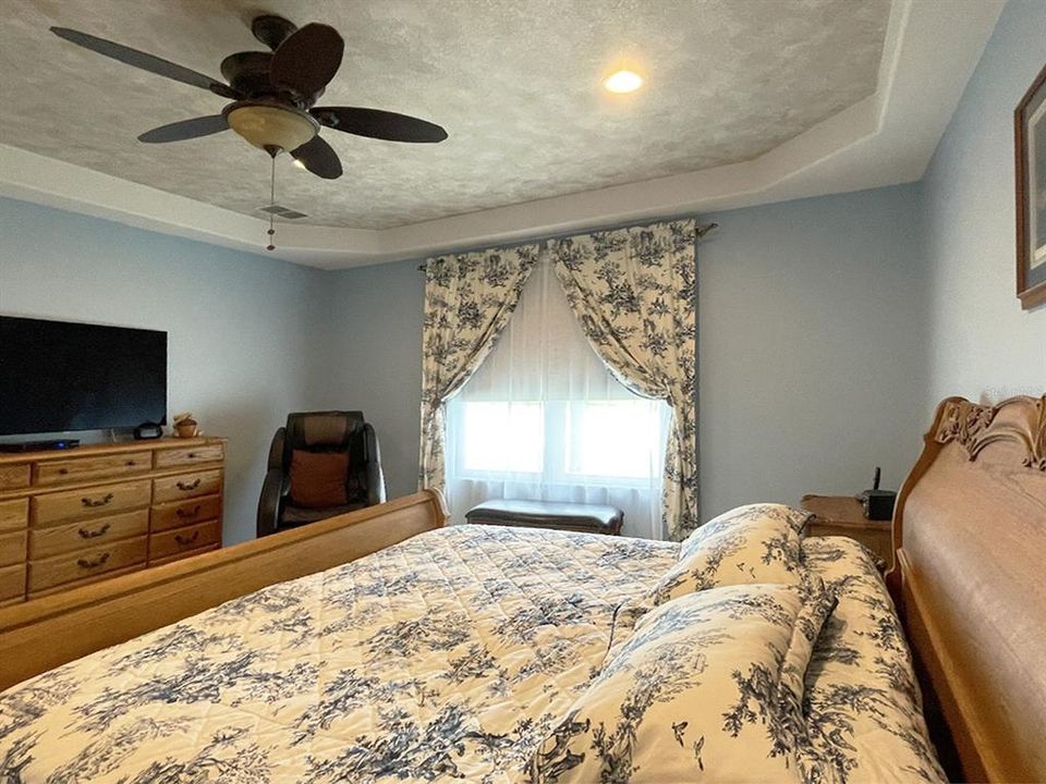 На продажу: $429,000 (3 спален, 2 ванн, 2430 Квадратных фут)