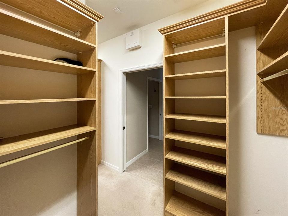 На продажу: $429,000 (3 спален, 2 ванн, 2430 Квадратных фут)