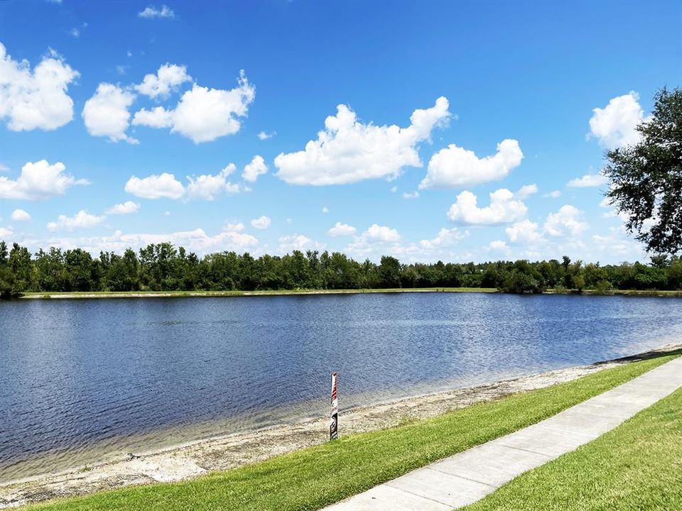 На продажу: $429,000 (3 спален, 2 ванн, 2430 Квадратных фут)