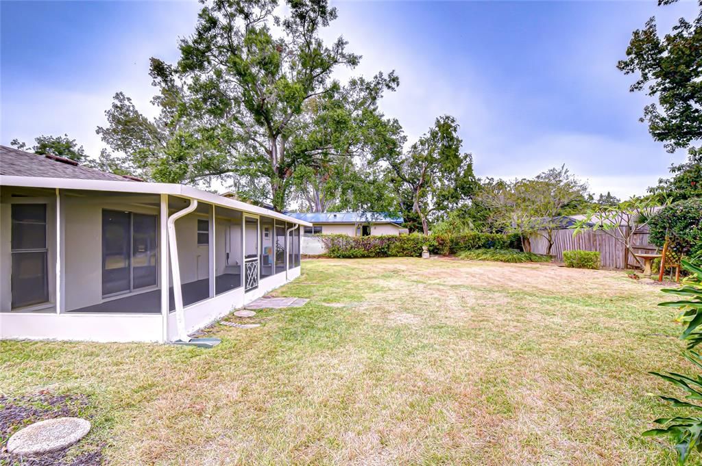 Под контрактом: $475,000 (4 спален, 2 ванн, 1567 Квадратных фут)