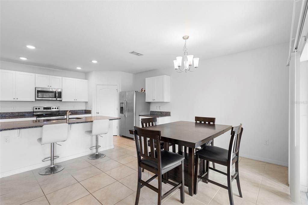 For Sale: $365,000 (4 beds, 2 baths, 1832 Square Feet)