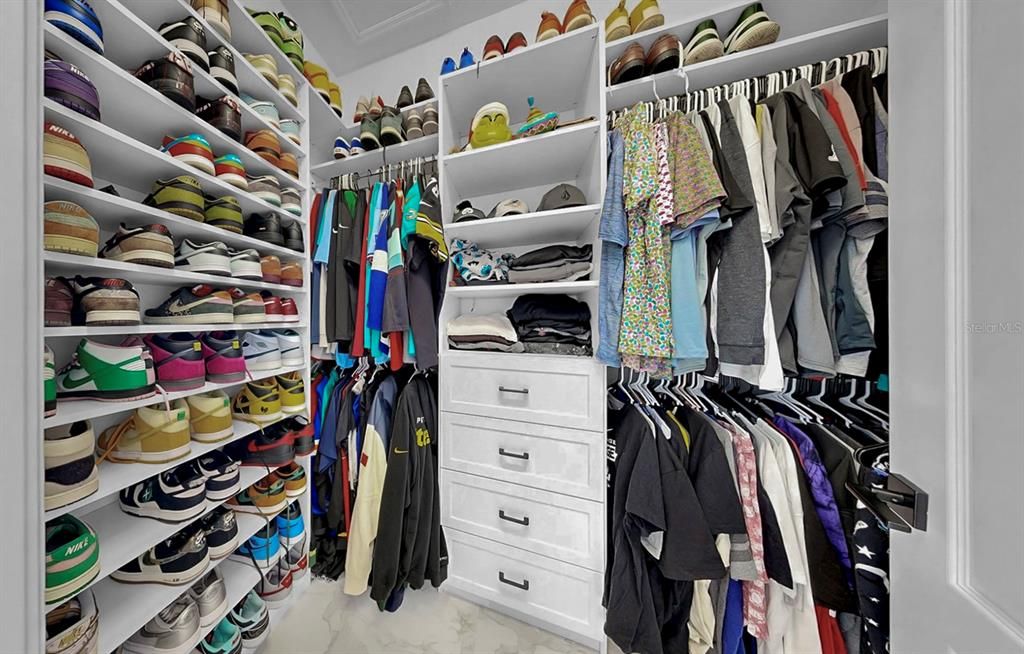 待售: $1,050,000 (5 贝兹, 4 浴室, 4173 平方英尺)