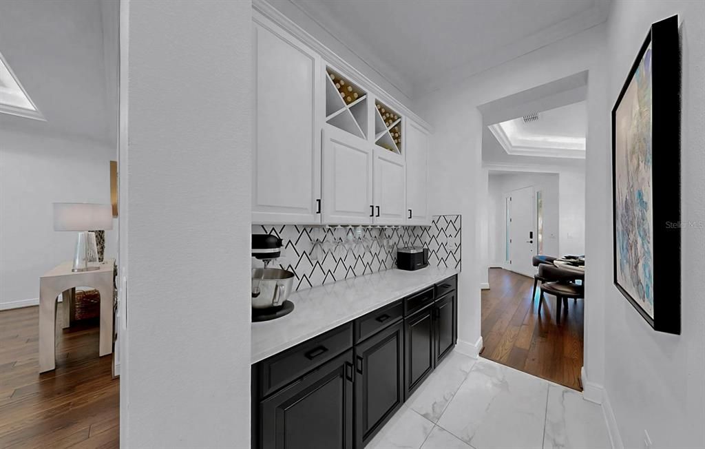 待售: $1,050,000 (5 贝兹, 4 浴室, 4173 平方英尺)