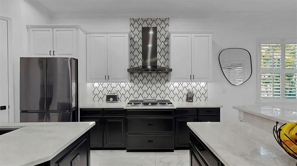 待售: $1,050,000 (5 贝兹, 4 浴室, 4173 平方英尺)