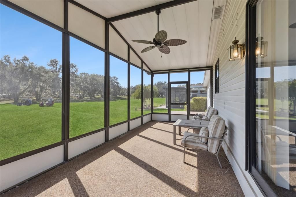 Activo con contrato: $220,000 (2 camas, 2 baños, 1040 Pies cuadrados)